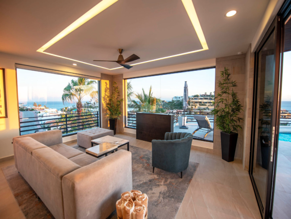Luxurious 6-Bedroom Villa in Pedregal, Cabo San Lucas